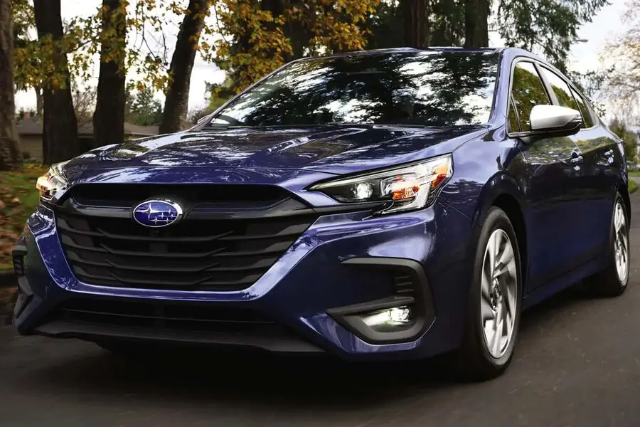 "Subaru" "Legacy" modelinin istehsalını dayandırdı