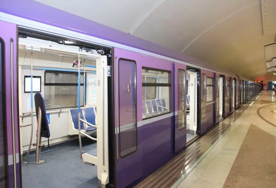 Metro 3 ayda nə qədər qazanıb?