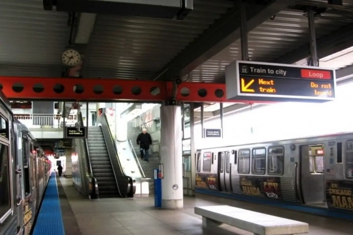 Bu ölkə metro üçün nəzərdə tutulan 2,1 milyard dolları dondurdu