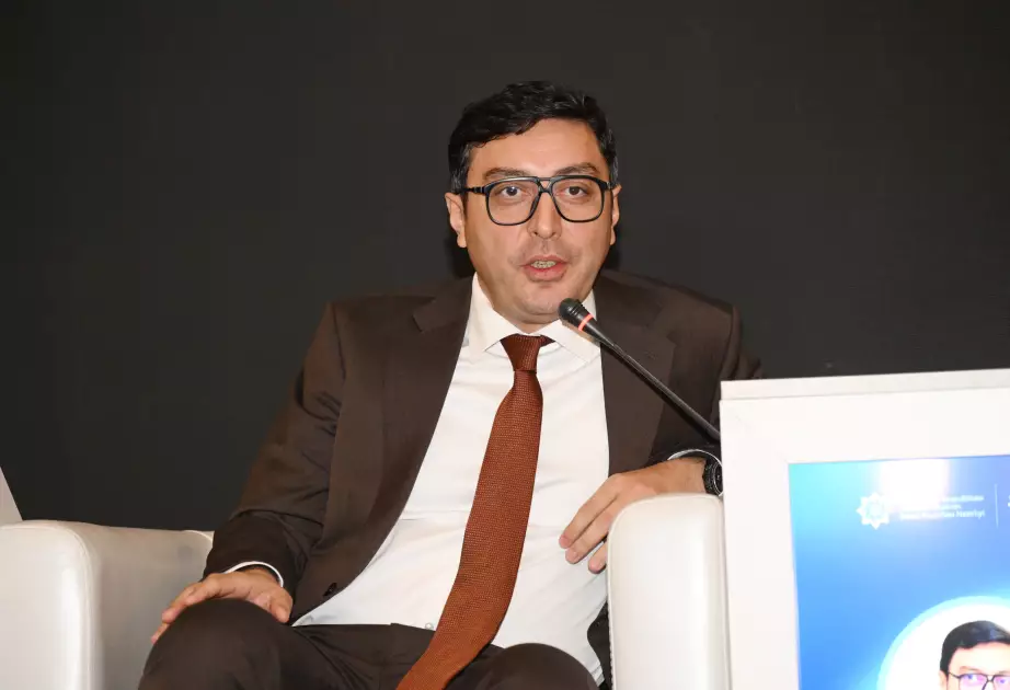 Fərid Qayıbov: Gənclərə peşə seçimində dəstək oluruq