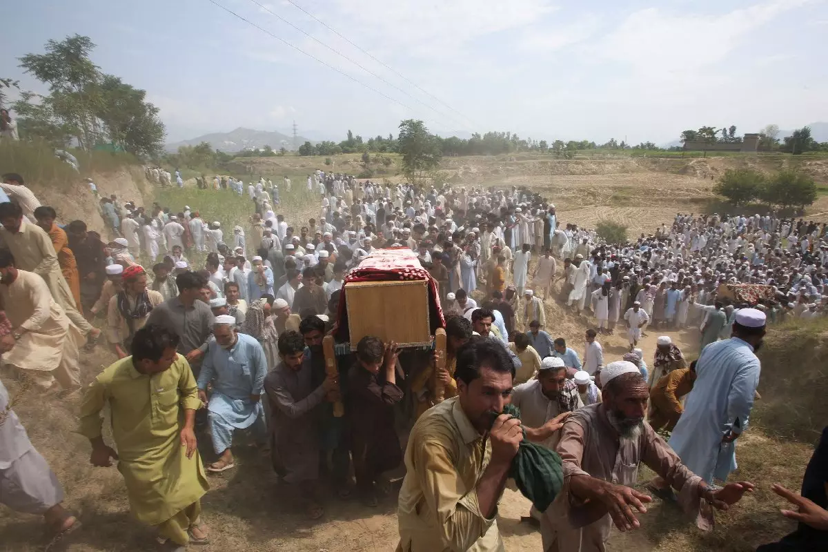Pakistanda terror hücumunda 23-ü uşaq olmaqla 56 nəfər ölüb