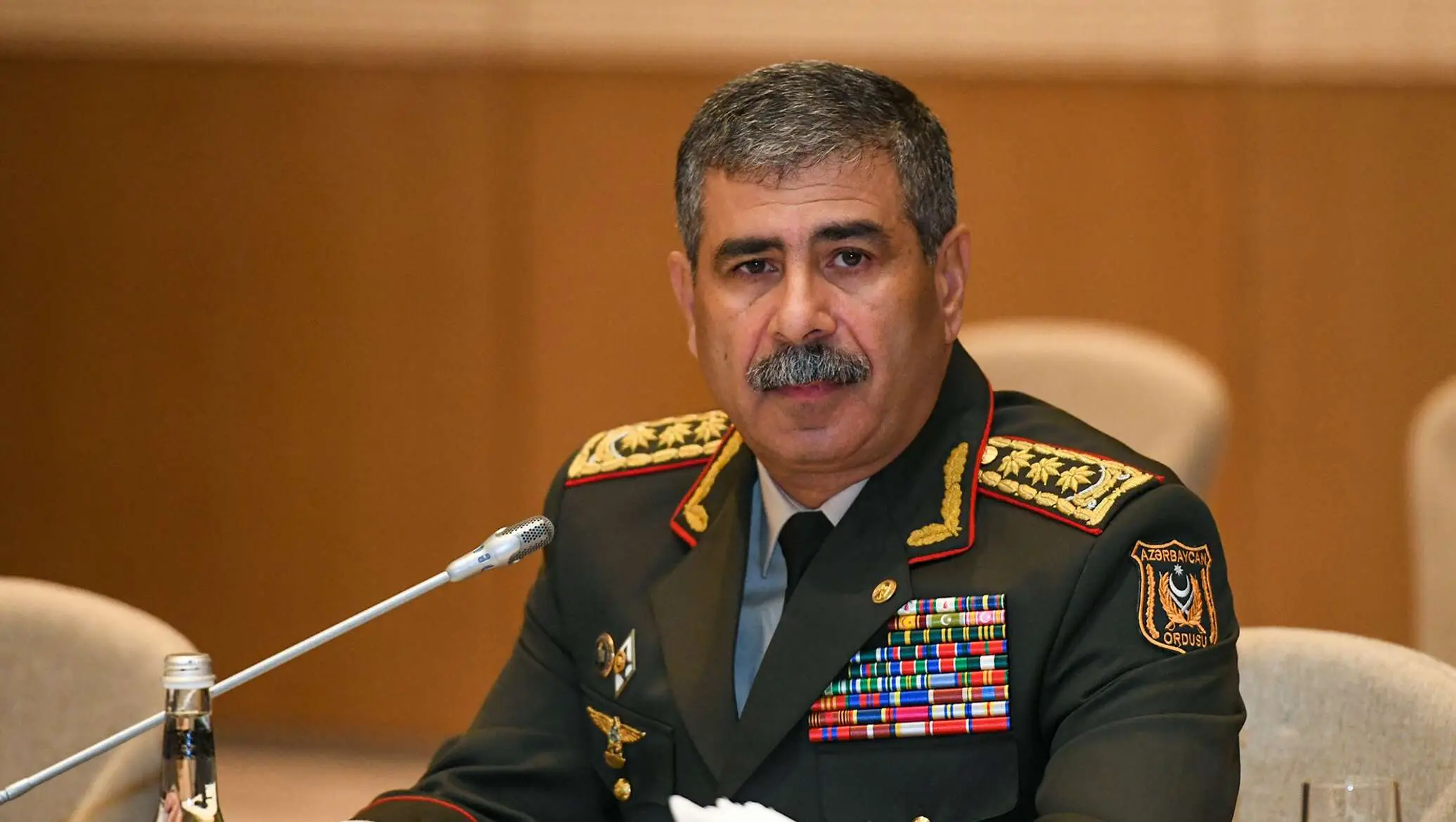 Azərbaycan müdafiə naziri Pakistana başsağlığı verib