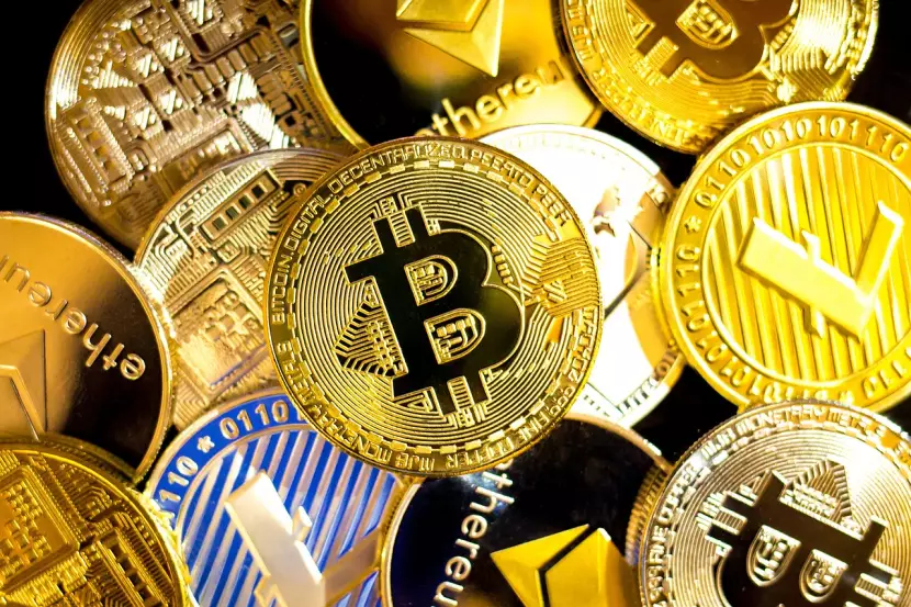 Bitkoinin qiyməti 100 min dolları keçib