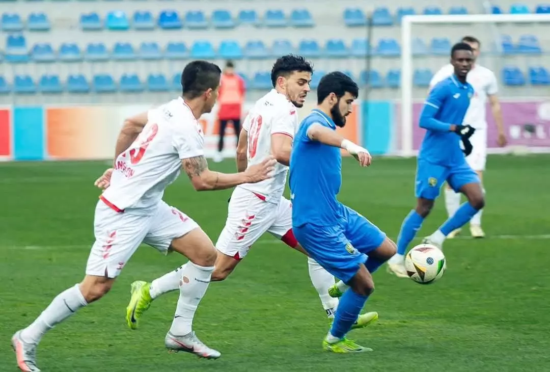 Misli PL: "Araz-Naxçıvan" "Kəpəz"lə heç-heçə etdi