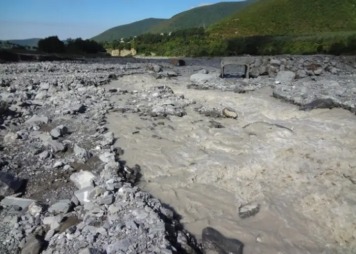 Bu çayda qəza vəziyyəti yarandı, təmir işlərinə 3 milyon ayrıldı
