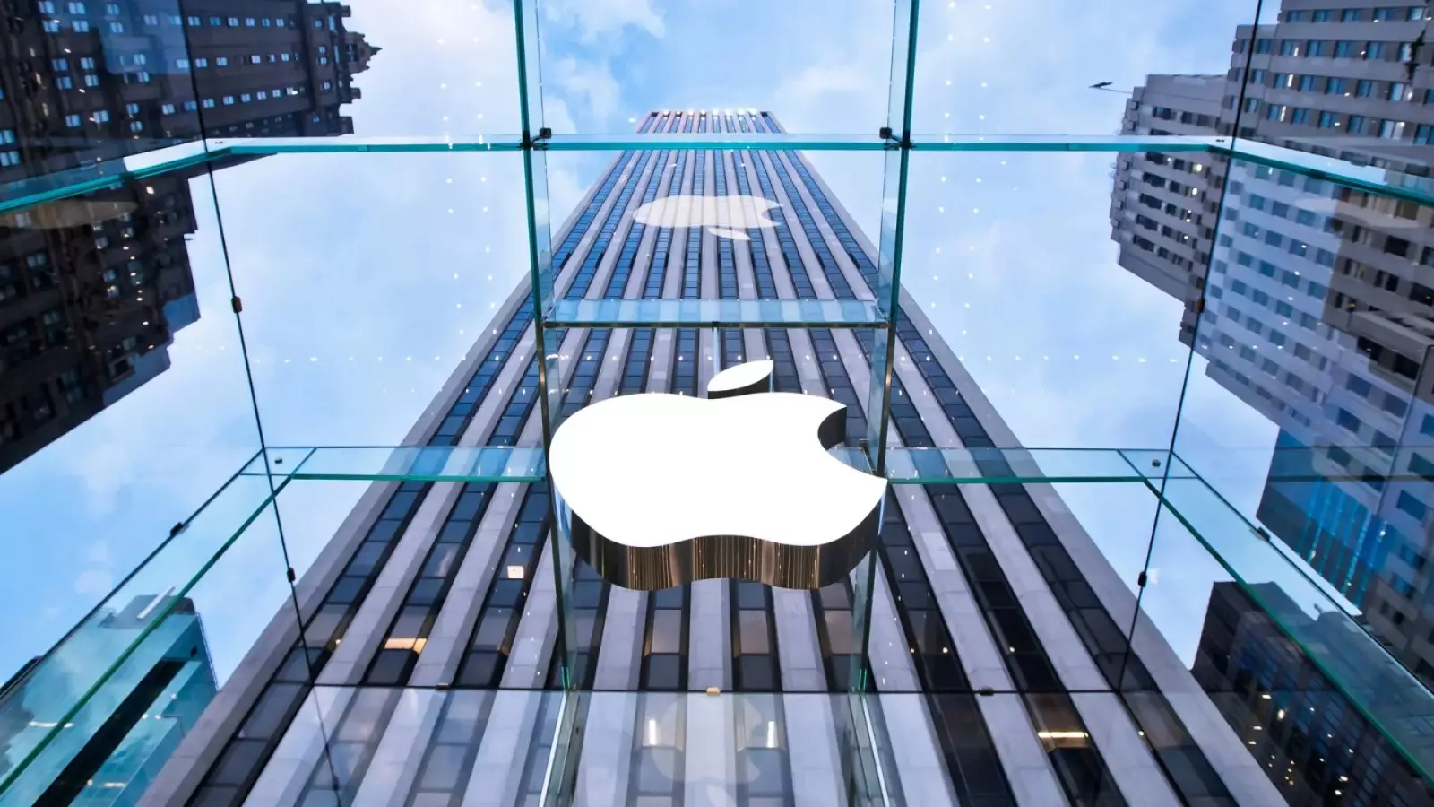 "Apple" ABŞ-nin bütün "iPhone" istehsalını Hindistana köçürəcək
