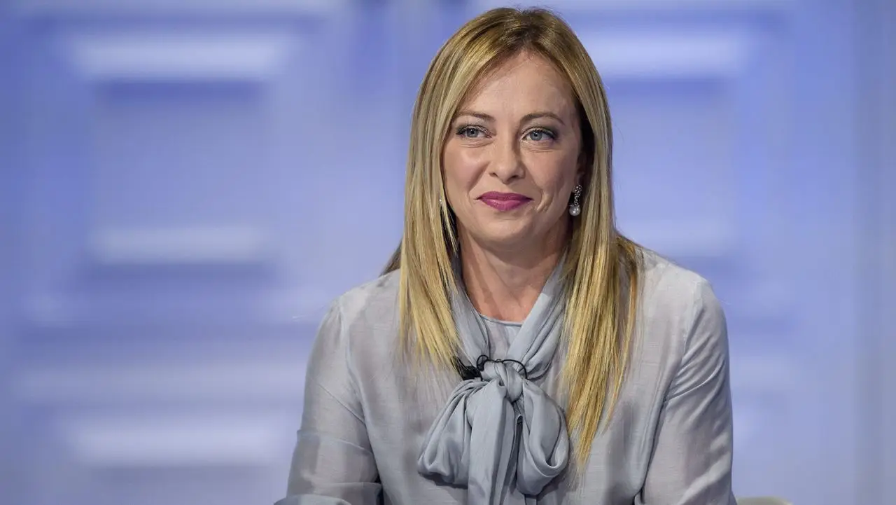 Meloni: “Avropa ABŞ-la ticarət müharibəsindən qaçmalıdır”