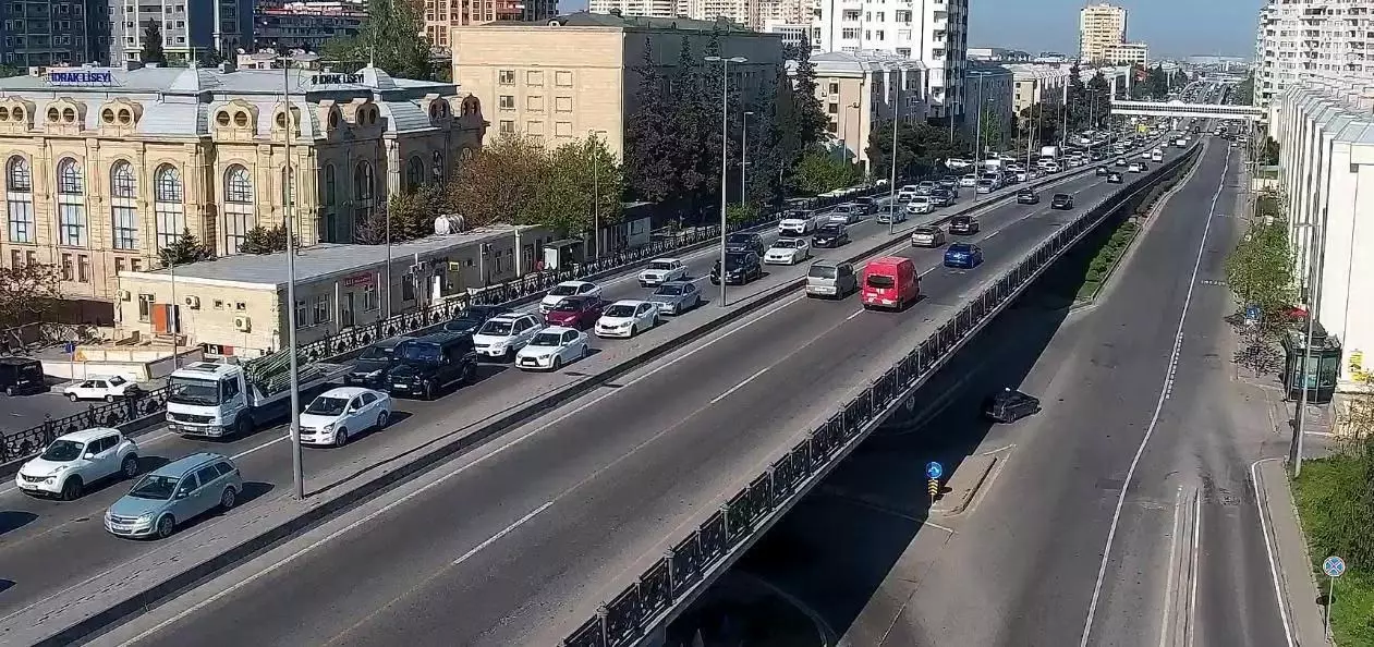 Ziya Bünyadov prospektində qəza olub - FOTO