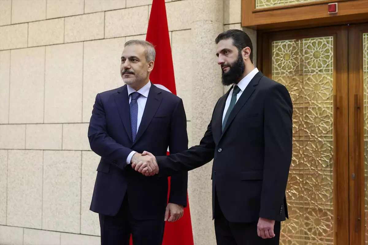 Hakan Fidan Dəməşqdə Əhməd Şara ilə görüşüb - VİDEO