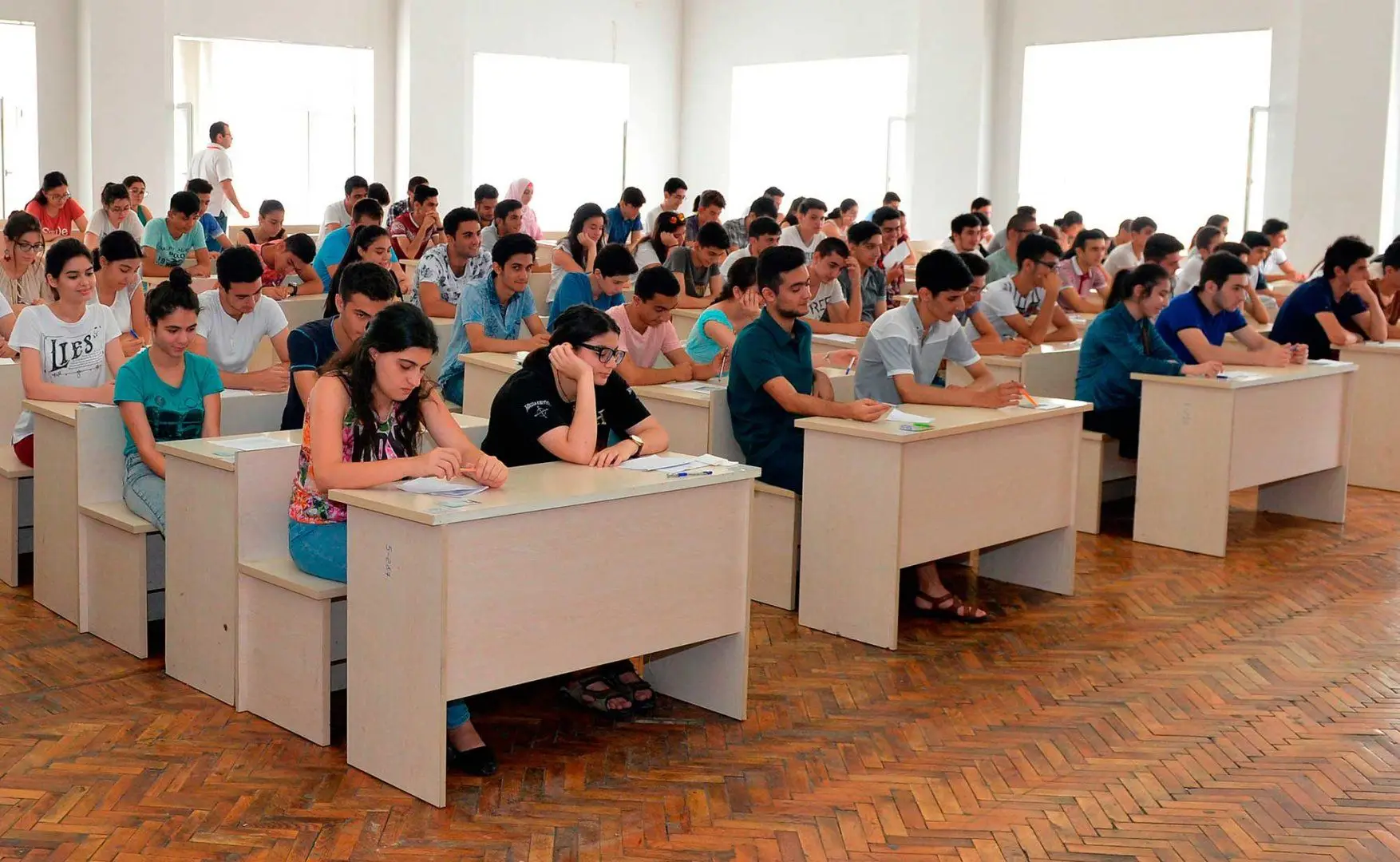 Tələbələrin köçürülməsi prosesi başlayıb