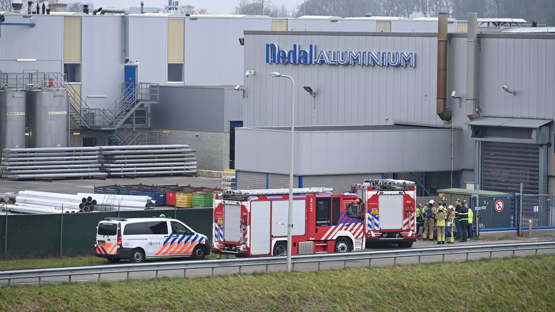 Niderlandda zavodda hidrogen sızması olub