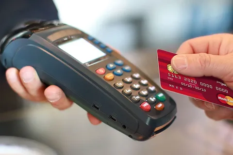 Azərbaycanda POS-terminaldan istifadə ilə bağlı vergi nəzarəti tədbirləri bərpa olunub Biznes