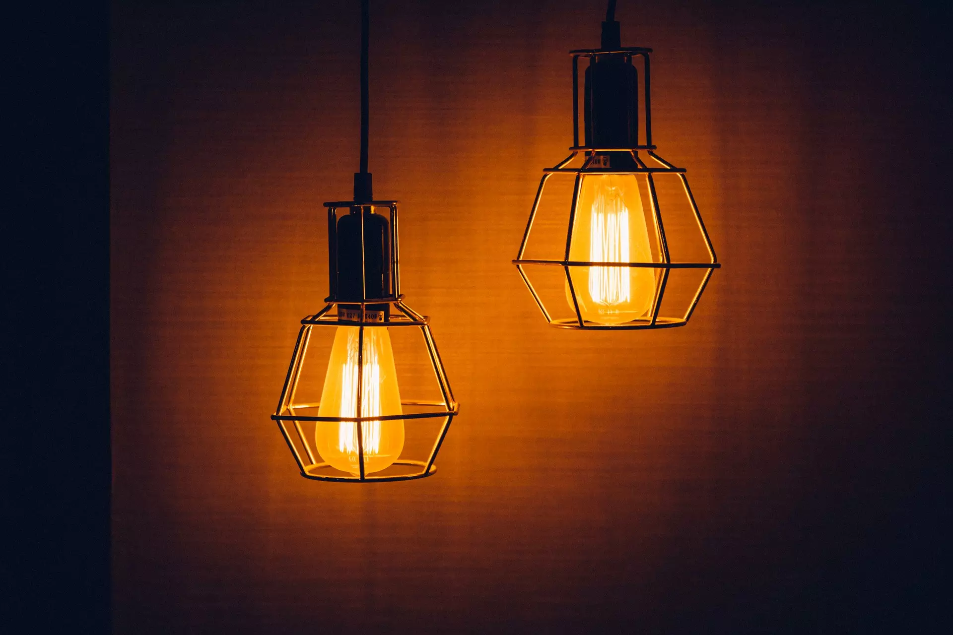 İspaniya elektrik enerjisinin təhcizatı tam bərpa olunub