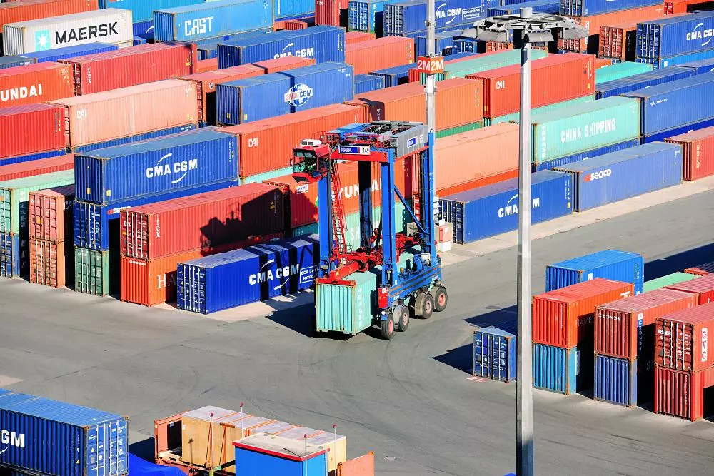 Azərbaycanda xarici ticarət iştirakçılarının sayı 34% artıb