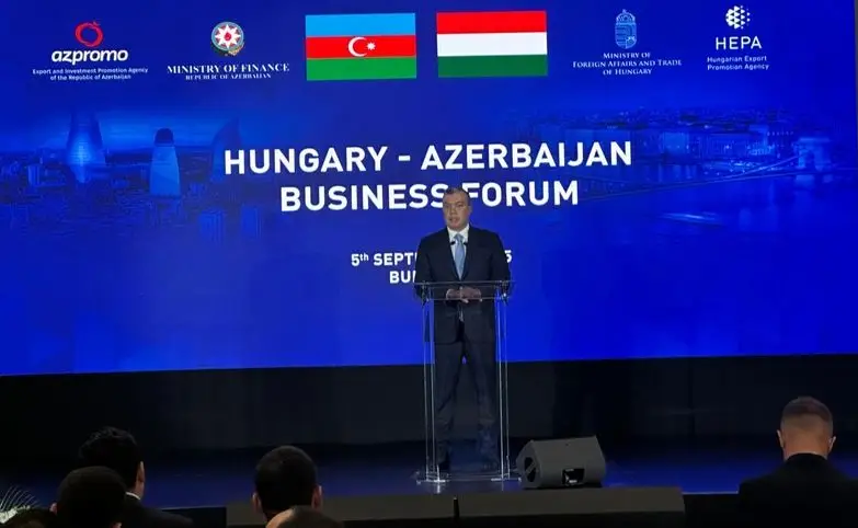 Azərbaycan-Macarıstan biznes forumu keçirilib