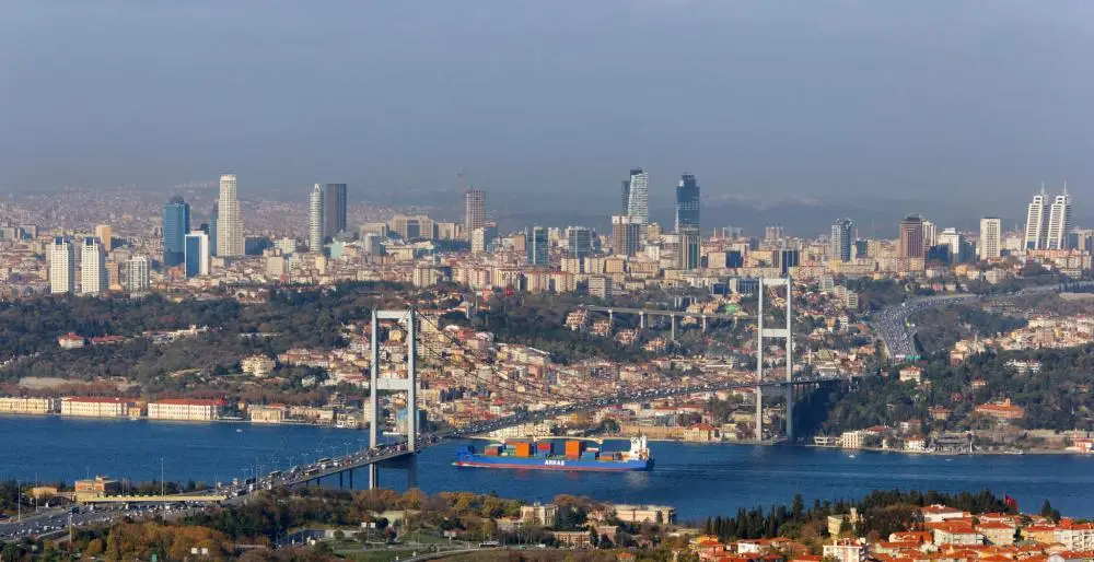 İstanbulda bir sıra rayonlarında mitinqlərin keçirilməsi qadağan edilib