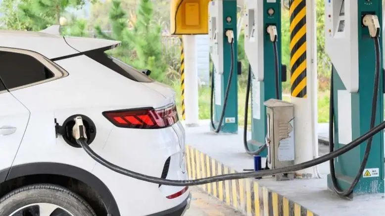 Elektrikli avtomobil satışlarında lider dəyişdi: Çin bazarı sürətlə böyüyür
