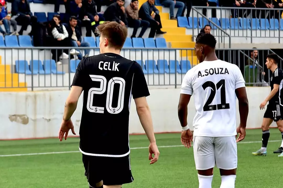 Premyer Liqa: "Səbail" "Turan Tovuz"la heç-heçə edib