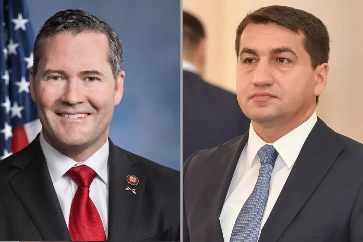 Trampın milli təhlükəsizlik üzrə müşaviri Hikmət Hacıyevlə danışıb