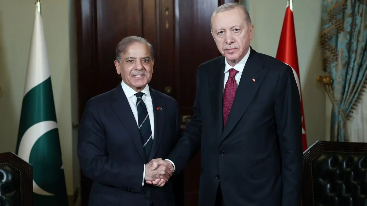 Bakıda Ərdoğanla Şahbaz Şərif arasında görüş olub