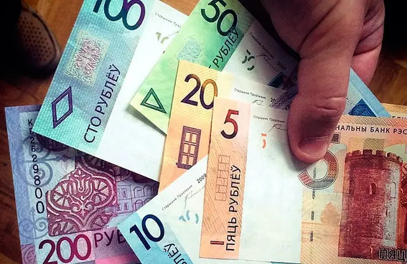 Lukaşenkodan təqaüdçülərə pensiya jesti