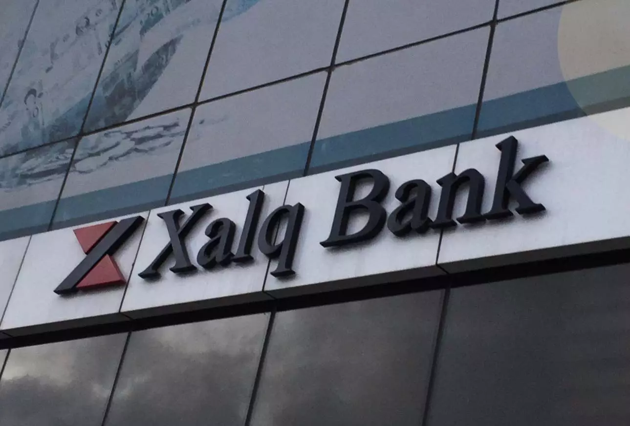 AMB "Xalq Bank"a sığorta agenti fəaliyyəti üçün lisenziya verib
