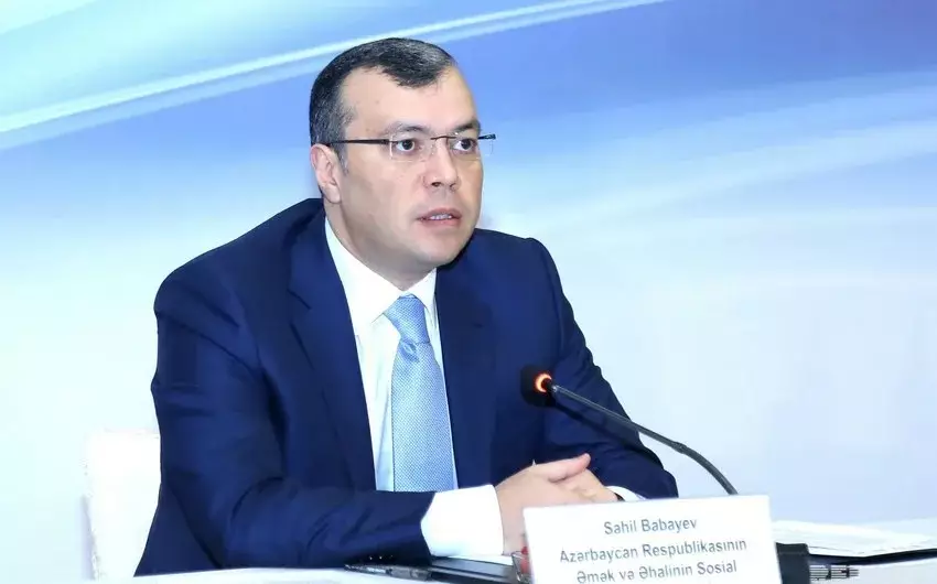 Nazir əlilliyə görə pensiyaçılardan sığorta stajı tələbinə aydınlıq gətirdi