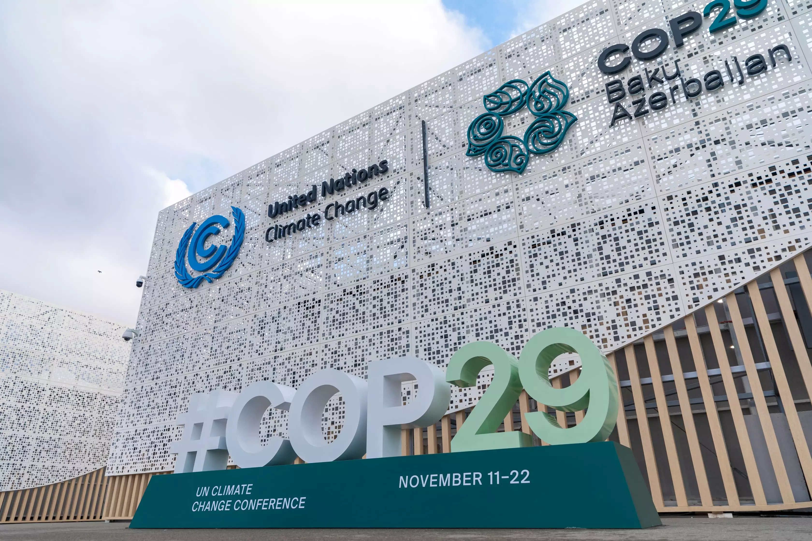 COP29-da tanınmış futbol klublarının iqlim dəyişikliyi ilə mübarizədə birgə alyansı yaradılıb