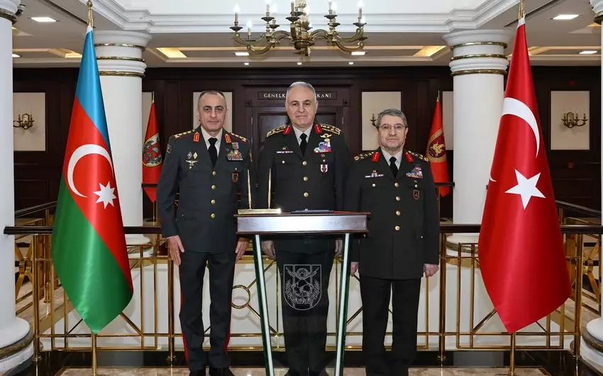 Hikmət Mirzəyev Türkiyə Silahlı Qüvvələrinin Baş qərargah rəisi ilə görüşüb - FOTO