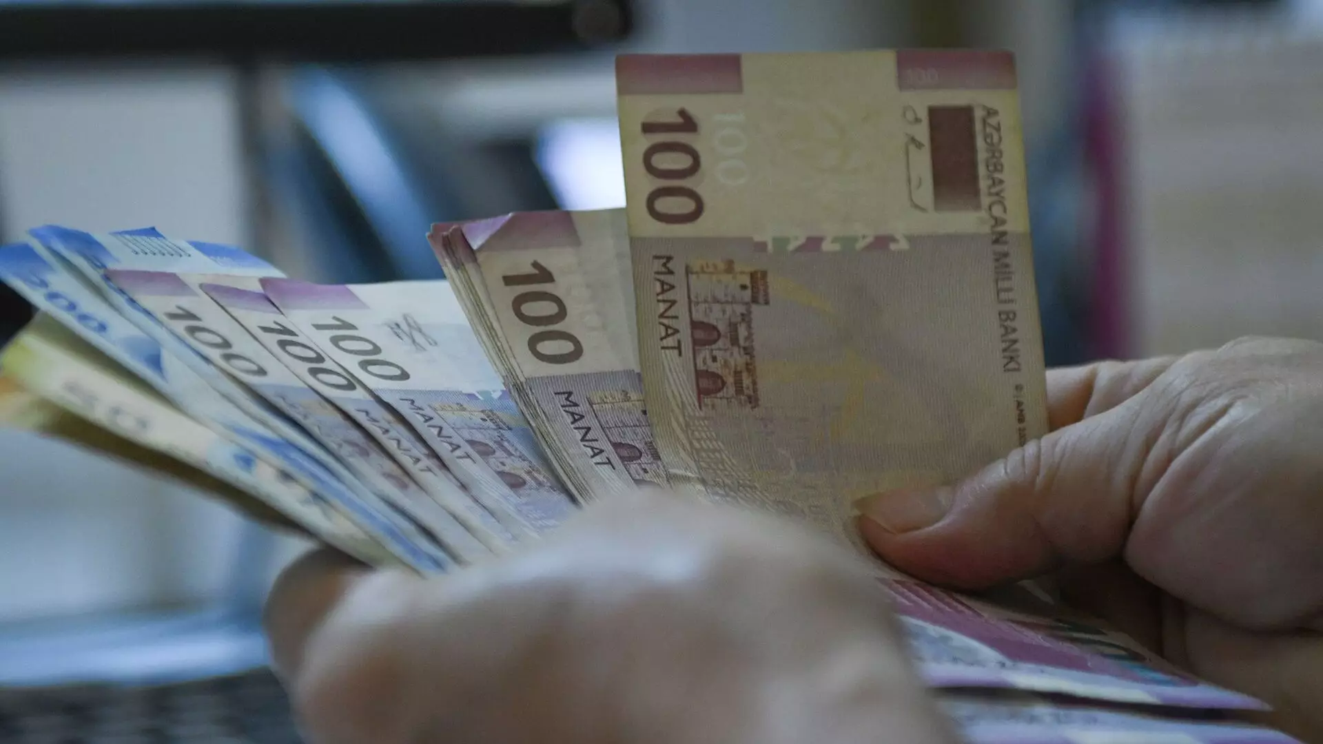 Mərkəzi Bank: İstehlak kreditlərinə tələb artıb Maliyyə
