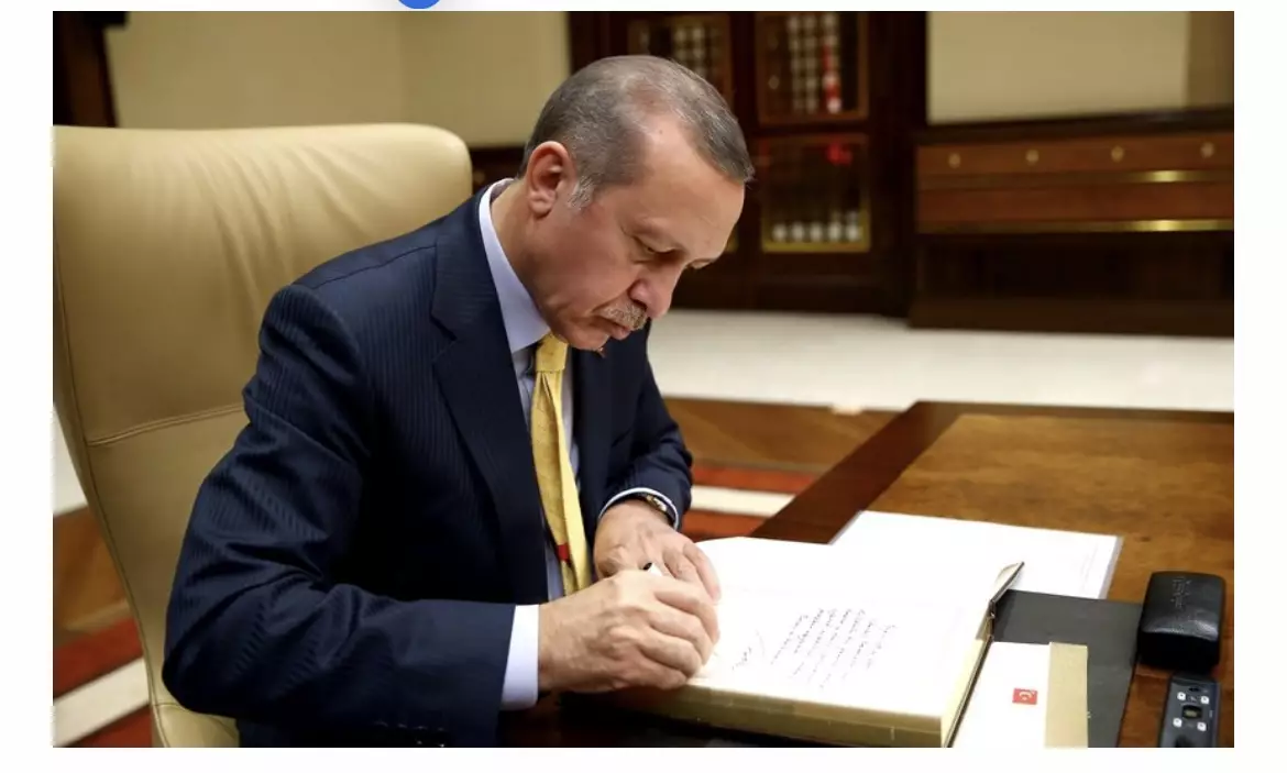 Ərdoğan Azərbaycanla əməkdaşlığa dair üç saziş təsdiqləyib
