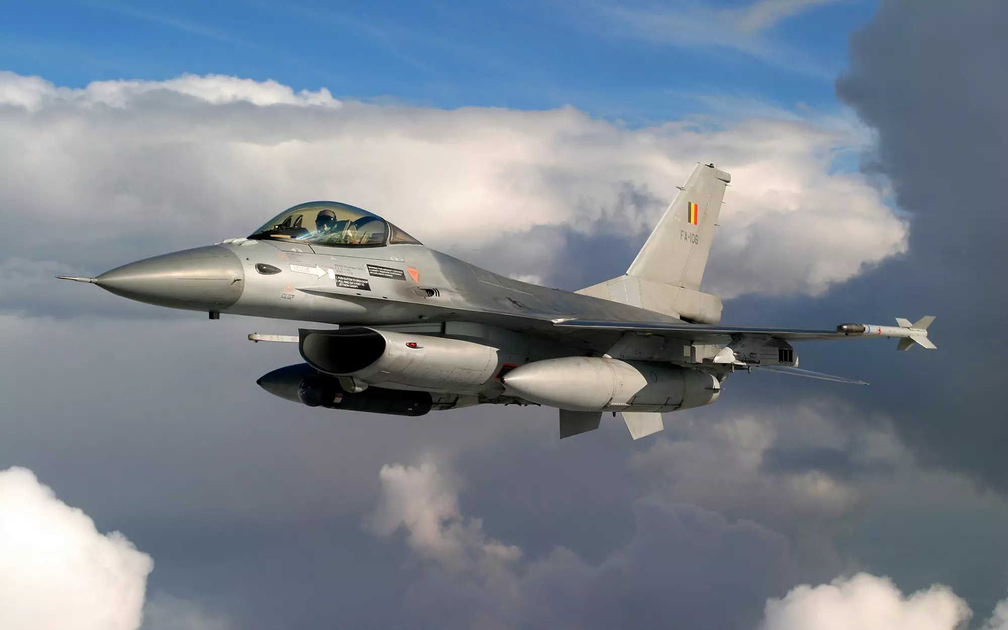 "Ukrayn "F-16"nı yalnız 6-7 aydan sonra alacaq"