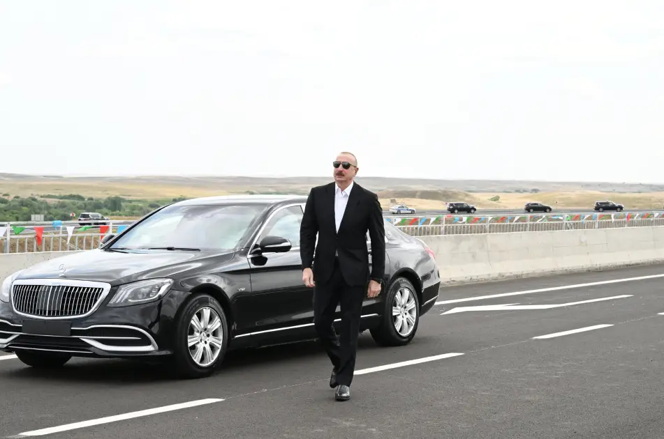 İlham Əliyev Əhmədbəyli-Füzuli-Şuşa yolunun açılışında iştirak edib - FOTO