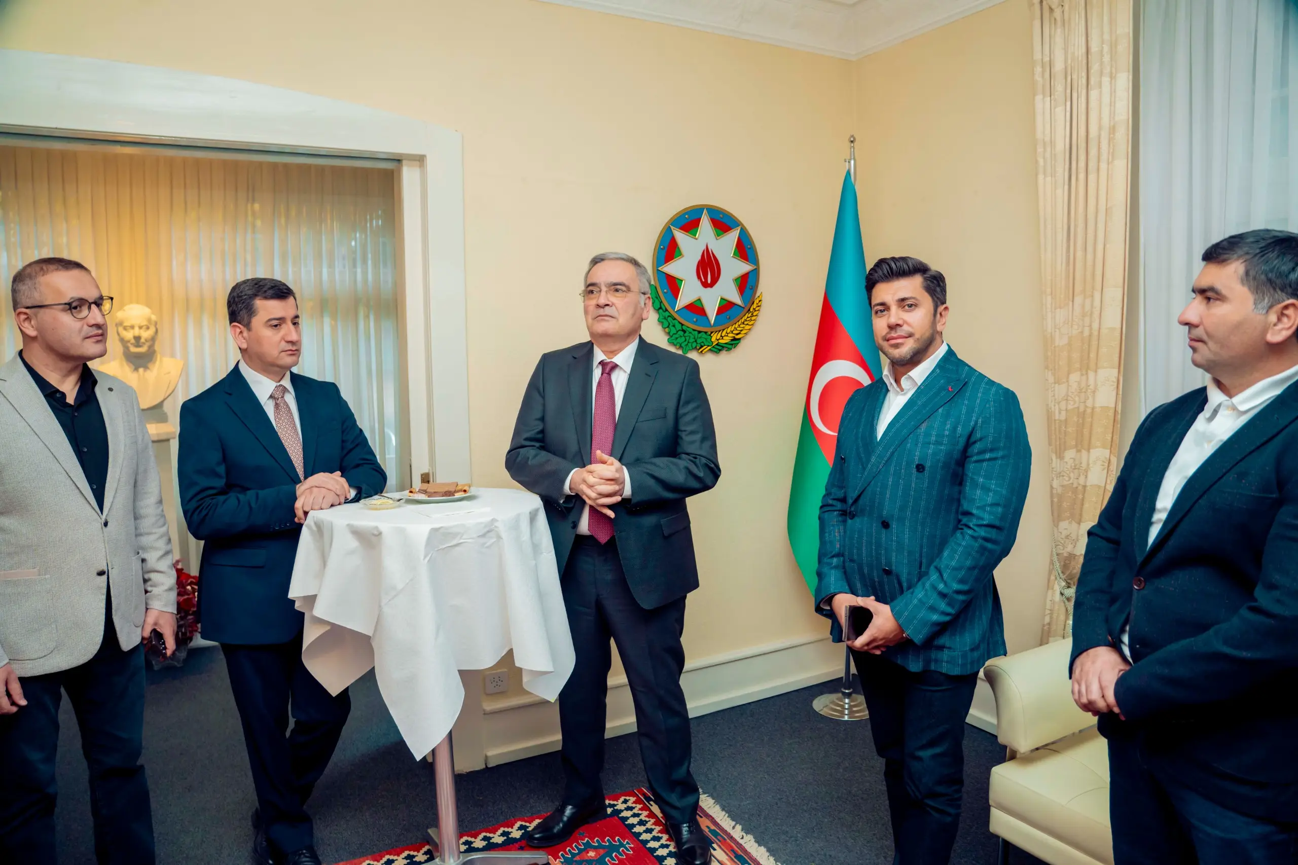 Marsol Group nümayəndə heyəti İsveçrədə səfir Fuad İsgəndərovla görüşüb - FOTO