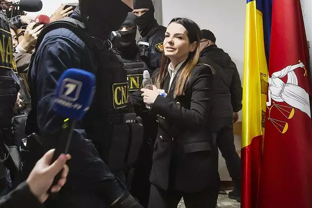 Yevgeniya Qutsul ev dustaqlığına buraxıldı