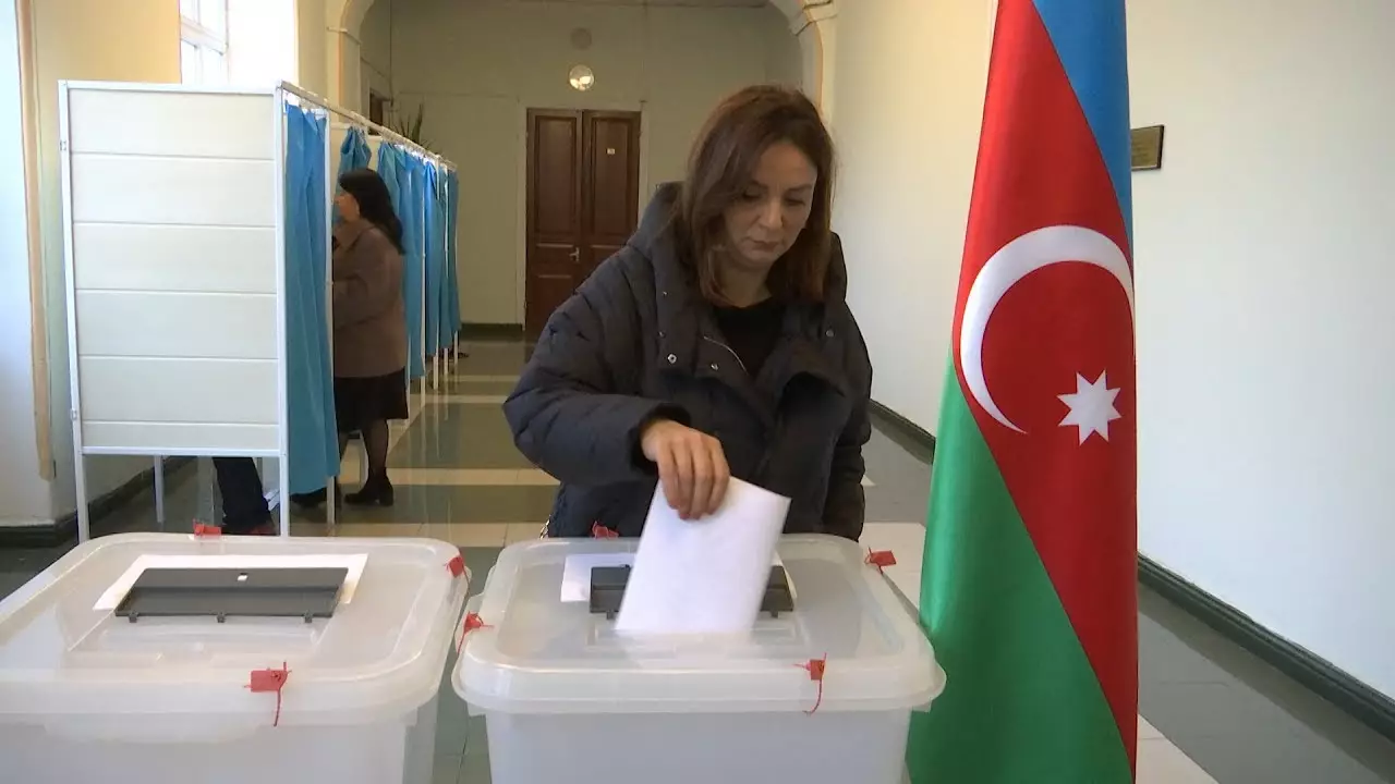 Bələdiyyə seçkilərində seçicilərin sayı açıqlanıb