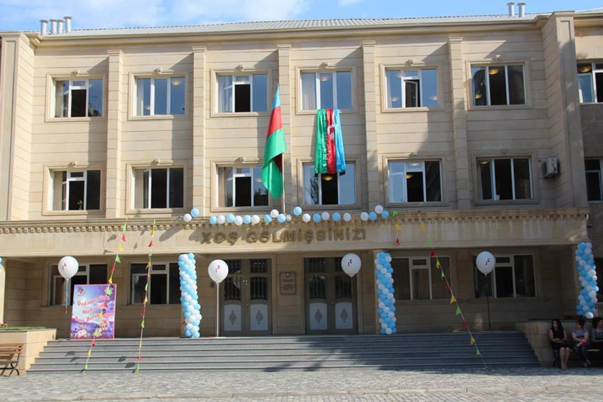 Orta məktəb liseylə birləşdirildi