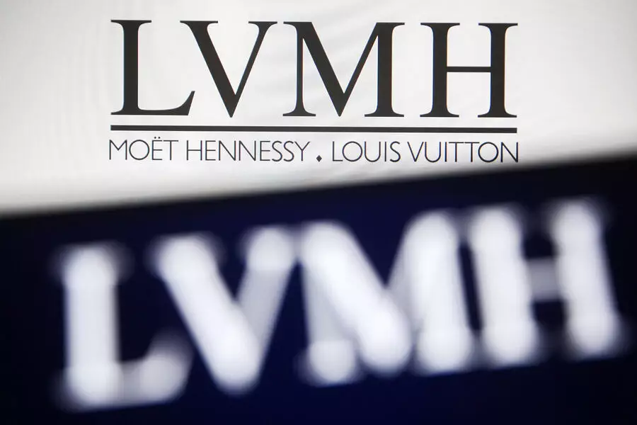 "LVMH" bazar kapitallaşmasına görə Avropanın ilk beş şirkətindən geri qaldı