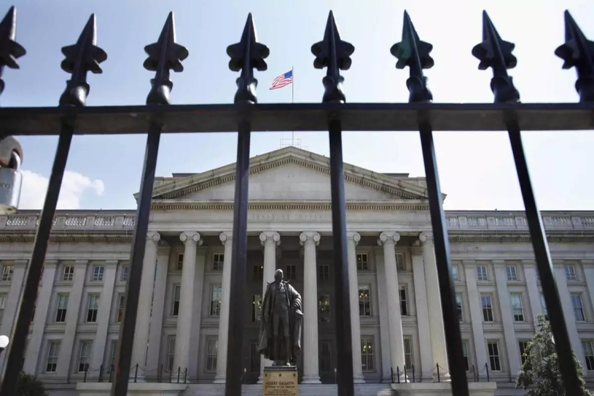 ABŞ Maliyyə Nazirliyi altı rusiyalıya sanksiya tətbiq edib