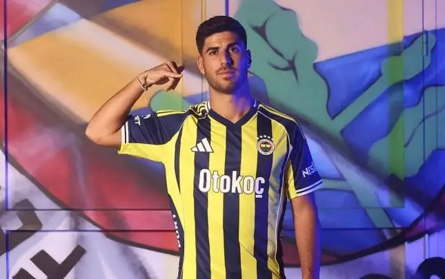 Məşhur futbolçu "Fənərbaxça"da