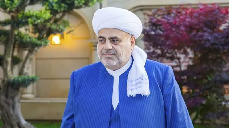 Allahşükür Paşazadə ilk dəfədir Ramazan bayramı namazında iştirak etməyib - SƏBƏB