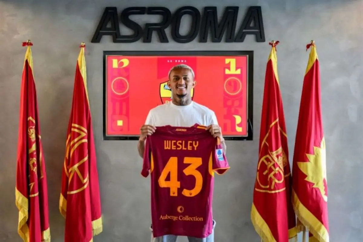 "Roma" "Flamenqo"nun 25 milyon avroluq müdafiəçisini transfer edib