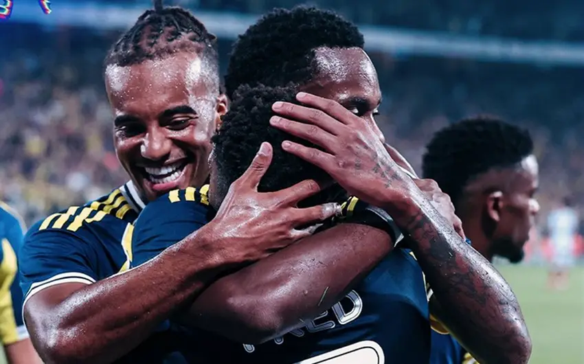 "Fənərbağça" Çempionlar Liqasının pley-off-unda