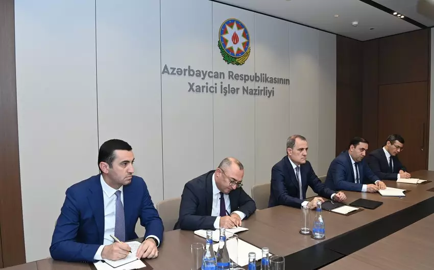 "Laçın sərhəd-buraxılış məntəqəsinin “qeyri-legitim” olduğu iddiaları əsassızdır"