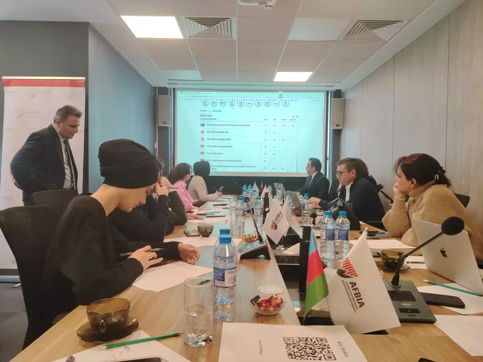 “Kapital Bazarı: Əsas Prinsiplər və Fundamental Biliklər” mövzusunda seminar keçirilib