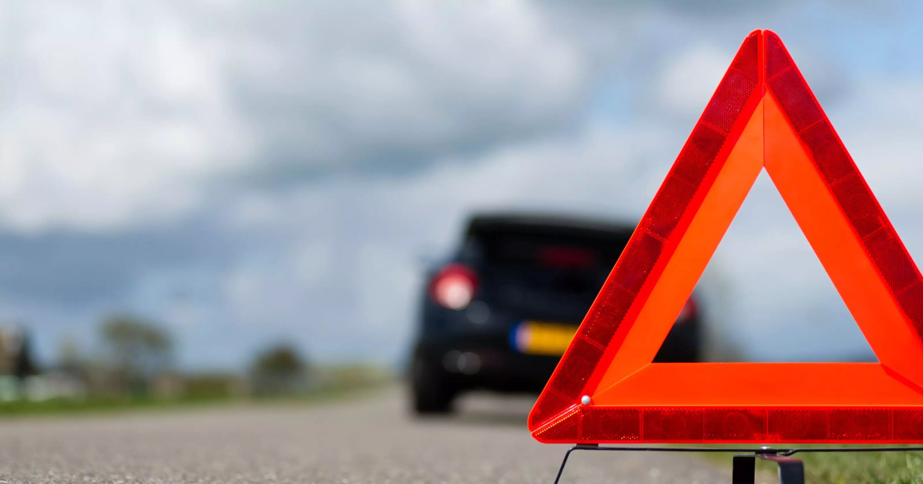 Biləsuvarda yol qəzası: 1 yaralı