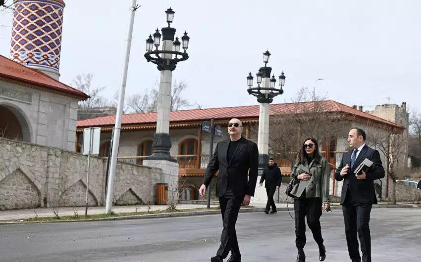 Prezident İlham Əliyevin sosial şəbəkə hesablarında Şuşaya səfərdən görüntülər paylaşılıb