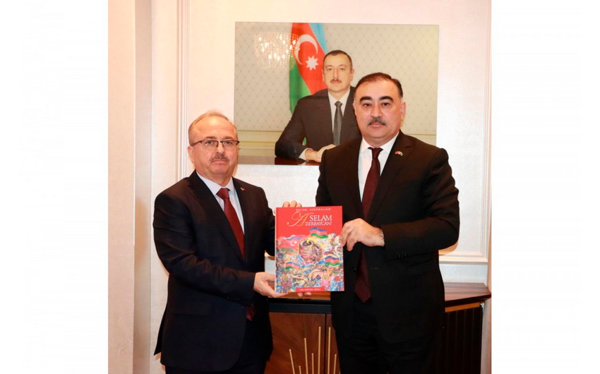 Rəşad Məmmədov Türkiyənin Bakıdakı yeni səfiri ilə ikitərəfli əlaqələri müzakirə edib