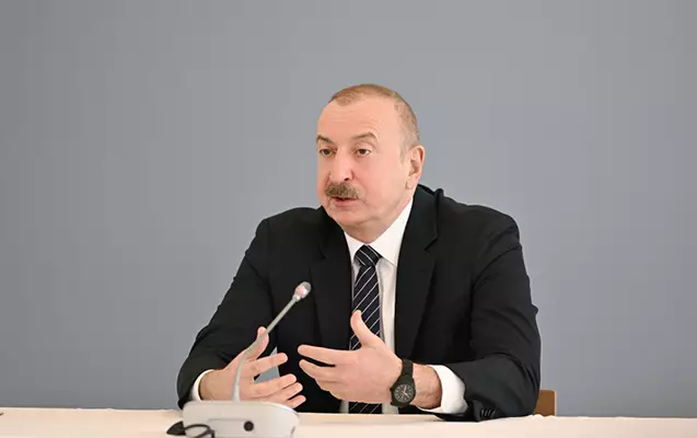 İlham Əliyev: “Dedilər ki, üzr istəməyəcəklər, elə deyil, Hikmət?” - VİDEO