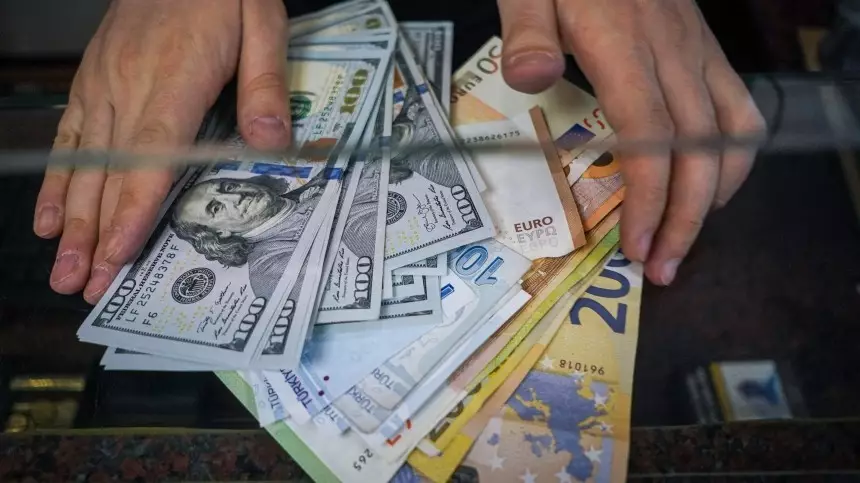 Azərbaycan Mərkəzi Bankı valyuta məzənnələrini açıqlayıb